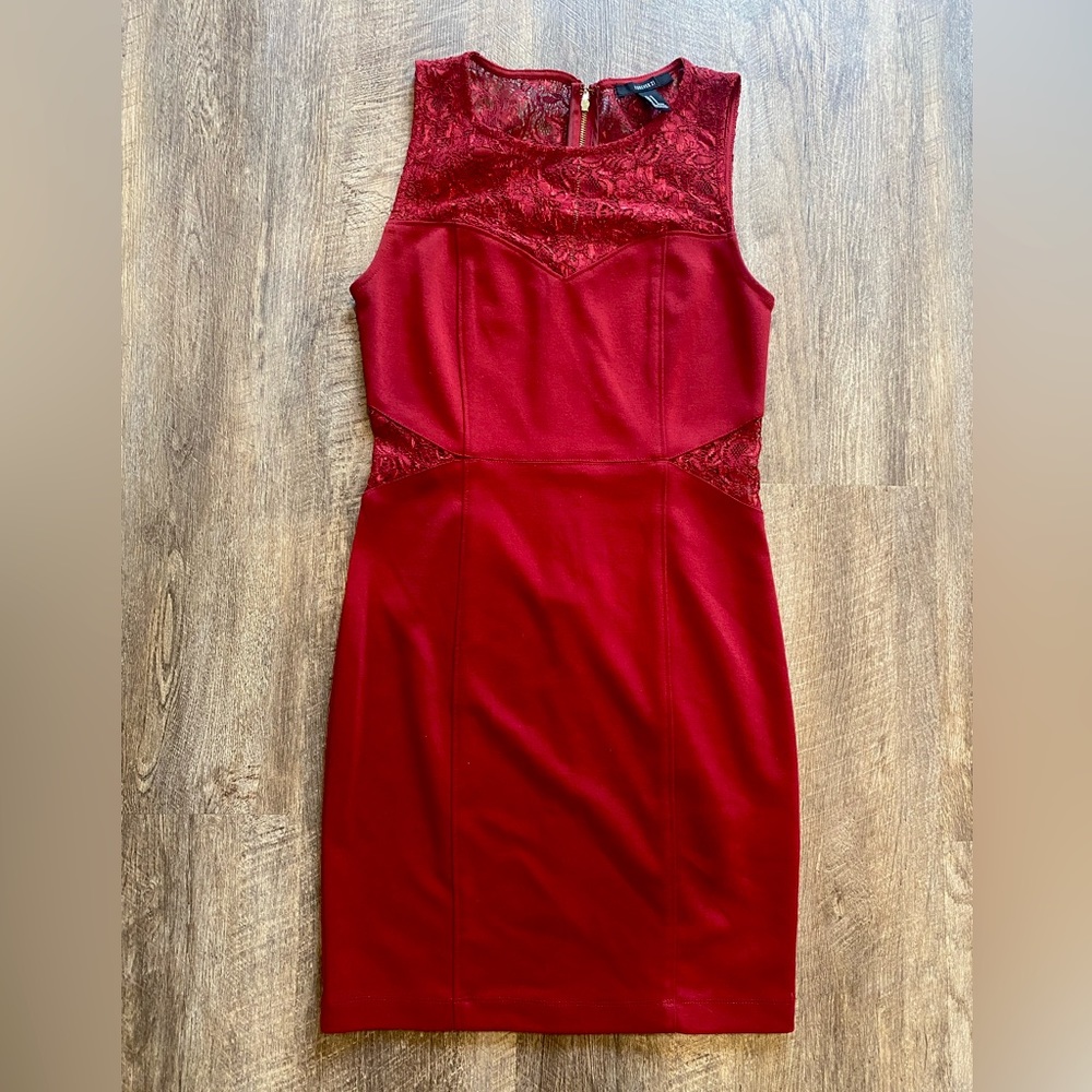Red forever 21 semi formal dress, size medium